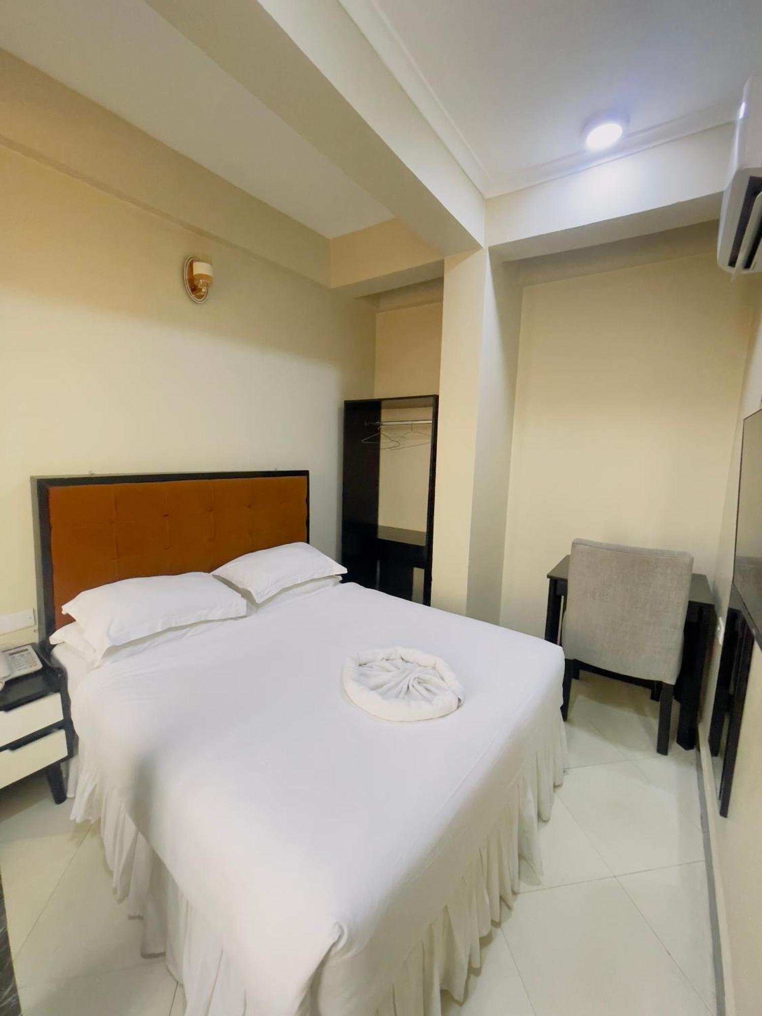 Diary Hotel Dar es Salaam Ngoại thất bức ảnh